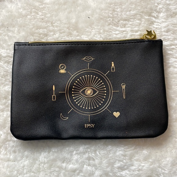 Magic Ipsy bag collection - Picture 2 of 7